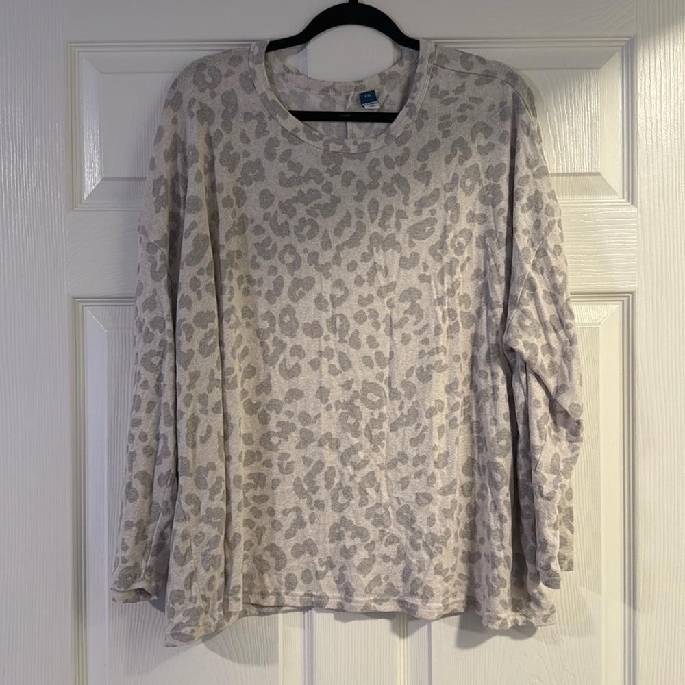 Old Navy Grey Sweater